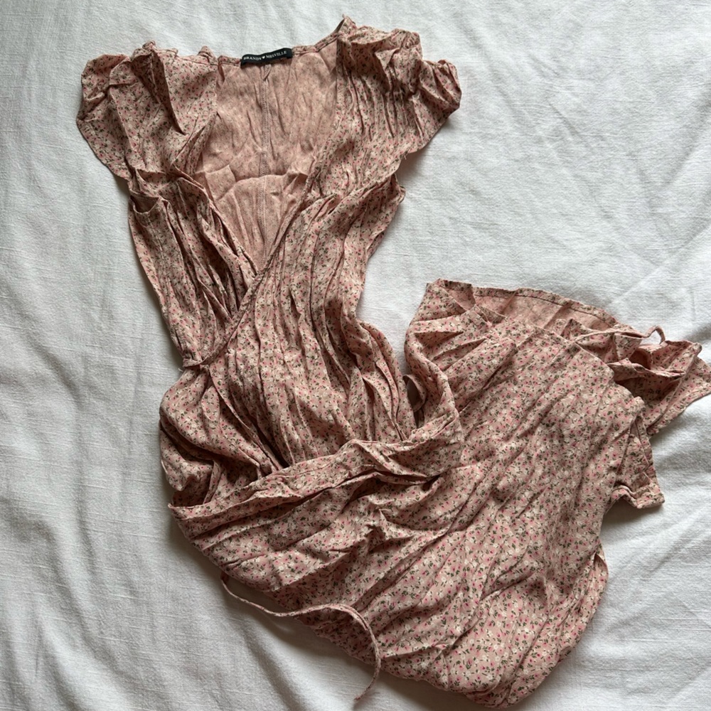Brandy Melville wrap midi dress